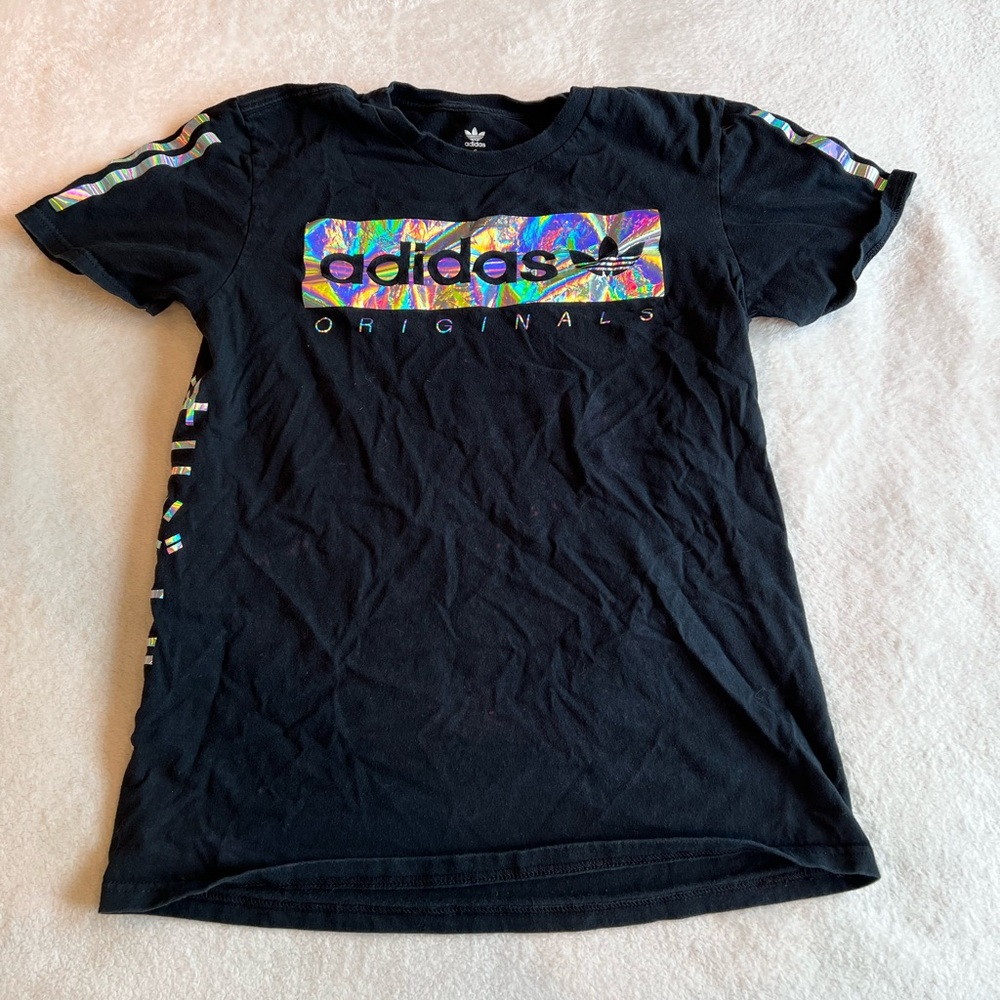 ✿ Adidas — chrome tshirt — S